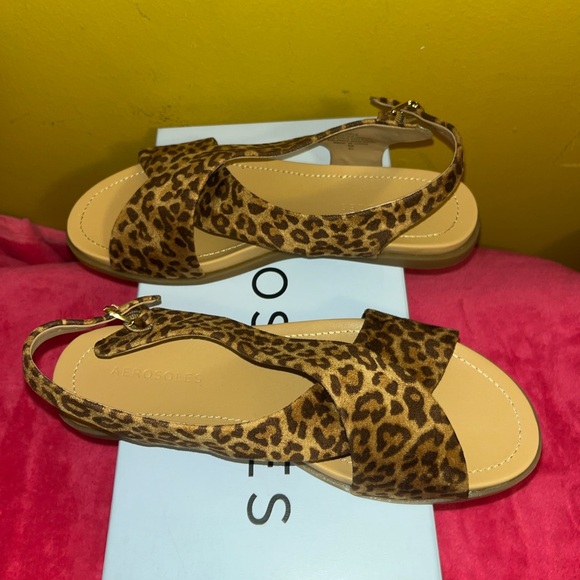 NWT - 🏷️ AEROSOLES Natural Leopard Print Cele Flat Sandals - Picture 4 of 4